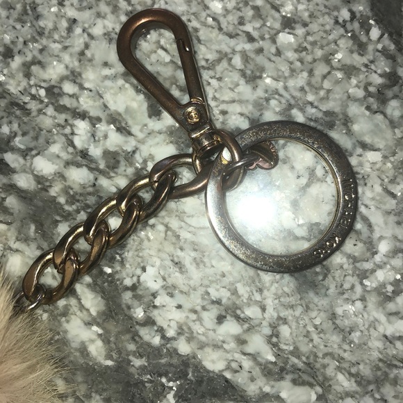 Micheal Kor’s Pom Pom keychain - Picture 3 of 4